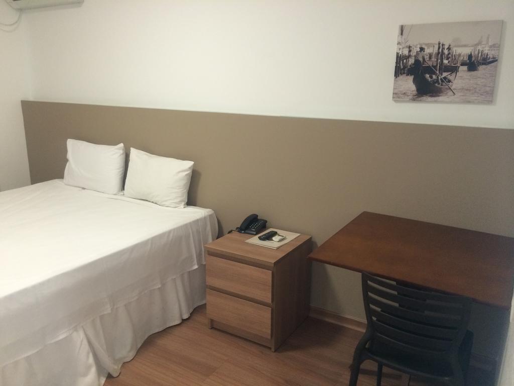 Lord Hotel Aeroporto Confins Vespasiano Exterior photo