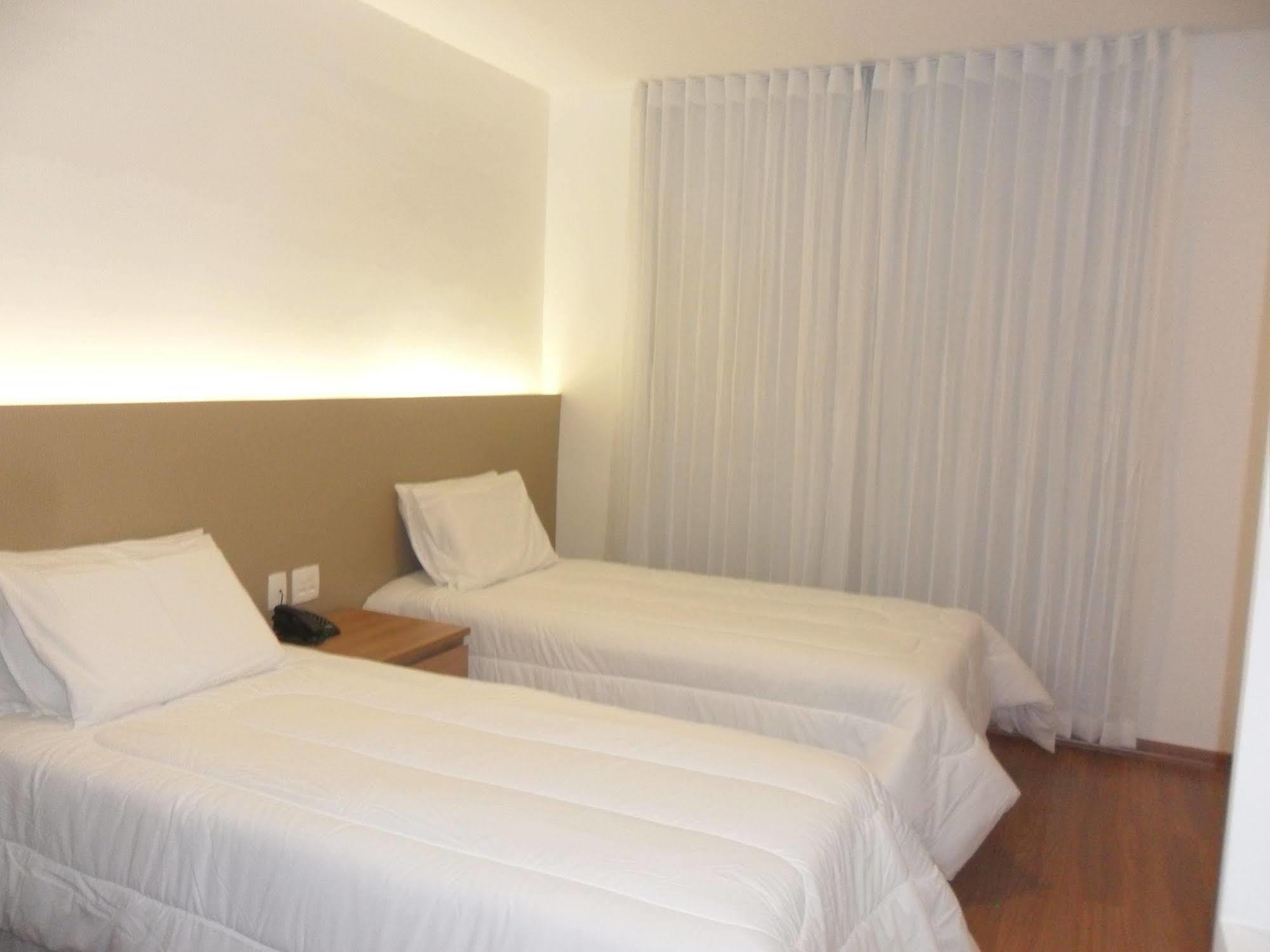 Lord Hotel Aeroporto Confins Vespasiano Exterior photo